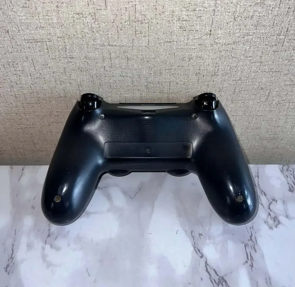 Sony DualShock 4 Wireless Controller for PlayStation 4, Jet Black